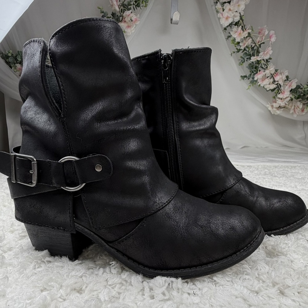 Pop Ankle Black Boots Jolla  Women Size 7.5 M Short Heel, Fall Fashion